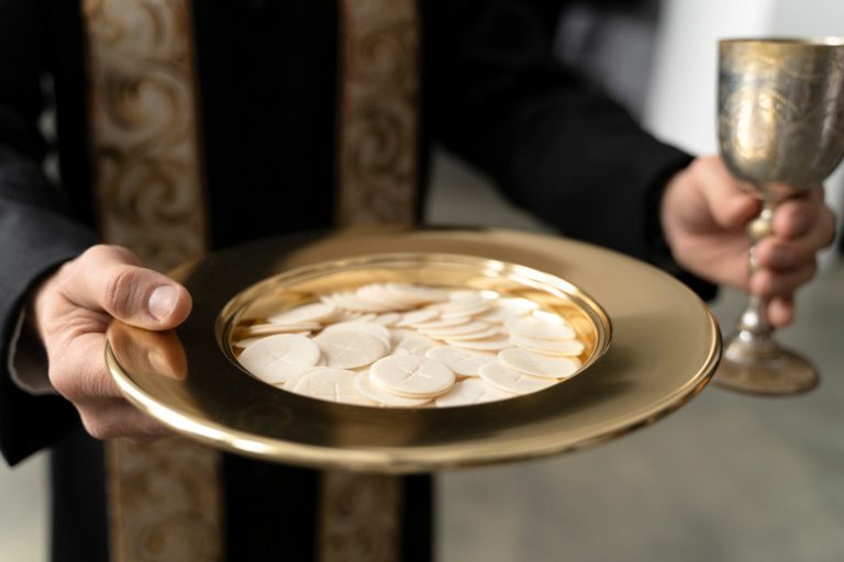 SOLEMNITY OF THE MOST HOLY BODY AND BLOOD OF CHRIST (YEAR B)
