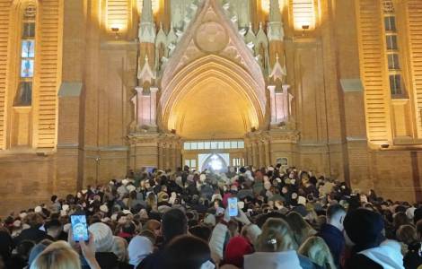 EUROPE/RUSSIA – “Night of the Arts 2025”: Moscow’s Catholic Cathedral opens to thousands of visitors (photo Chiara Dommarco)