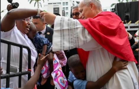 LEO XIV IN AFRICA – Salesian missionary Giusy Becchero: in the Pope’s words, a delicate balance between prophecy and diplomacy, in closeness to the most vulnerable
